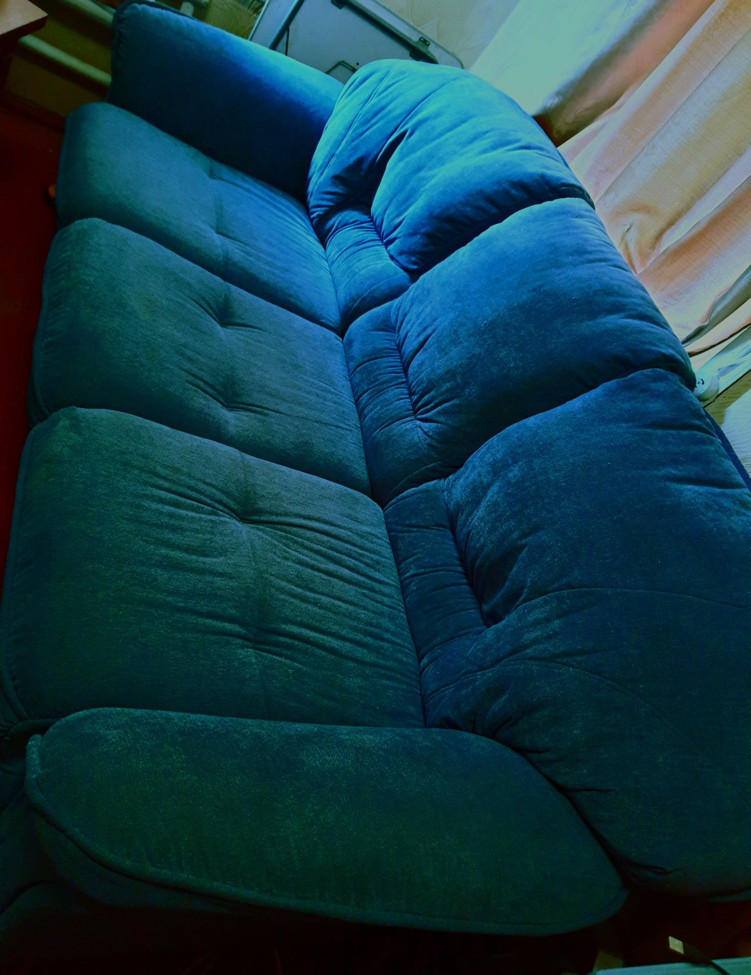 Розкладний диван, ліжко, м'який диван