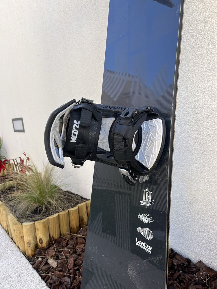 Prancha Snowboard Bullwhip 161 cm c/ Fixações