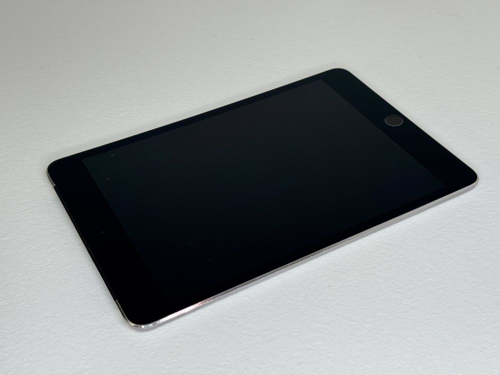iPad mini 4 (A1550) - Cellular (LTE) - 16GB - faktura VAT 23%