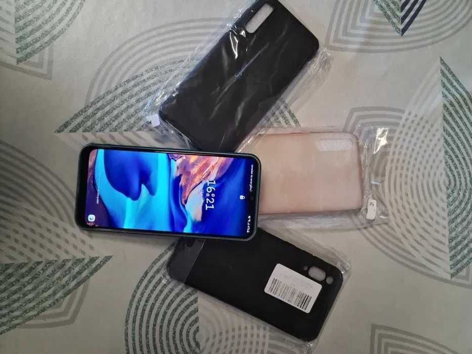 Samsung Galaxy A50 128Gb + Caixa Original + 4 Capas
