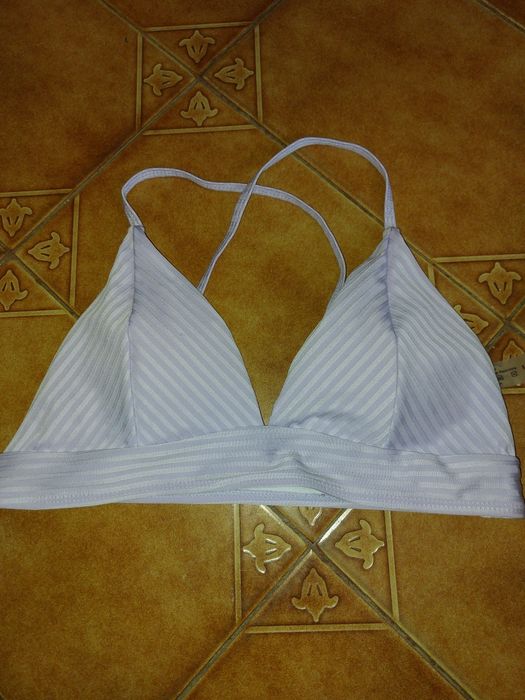 Parte de cima de bikini tamanho m