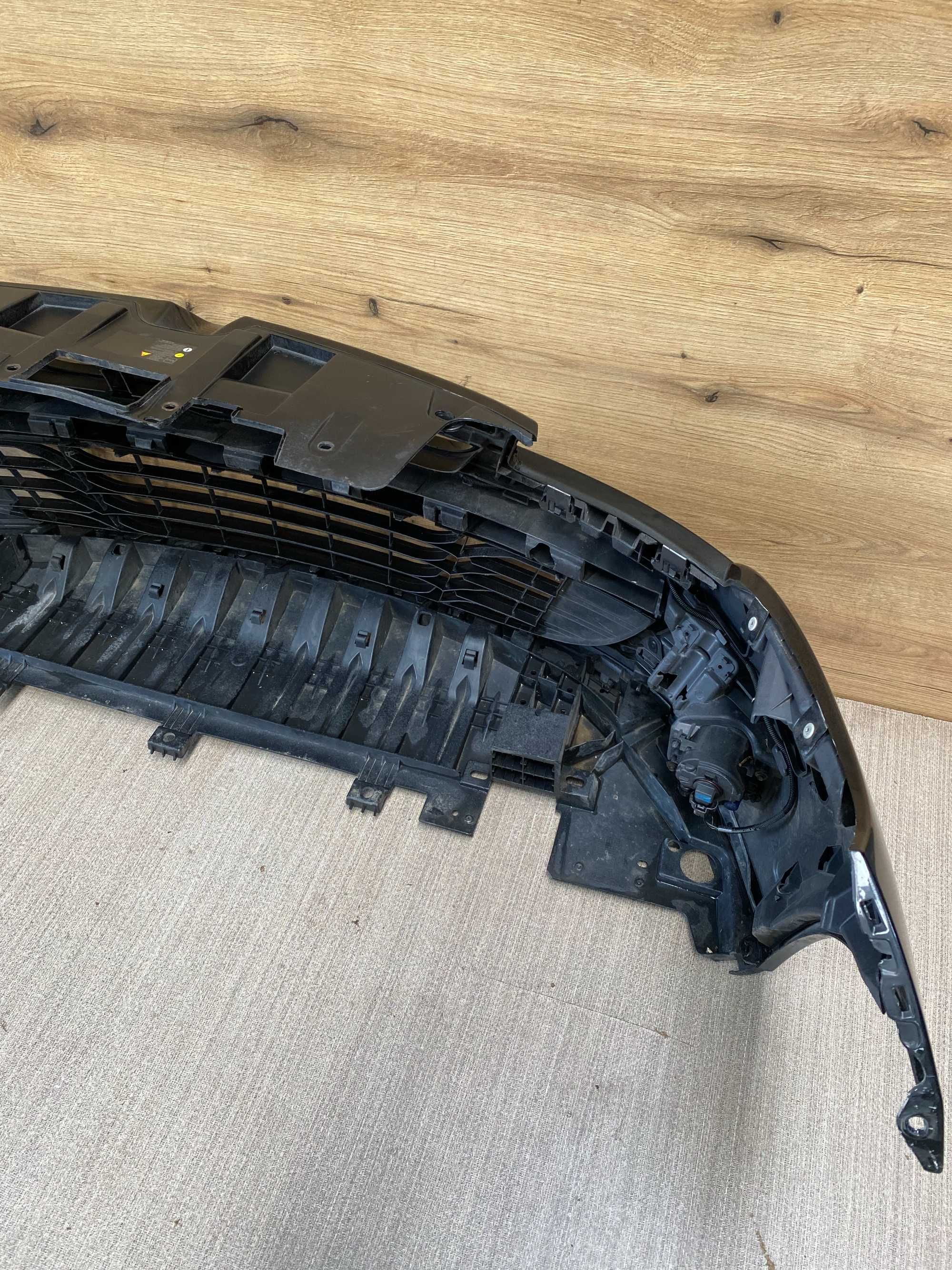 zderzak przedni renault megane III kolor tegne