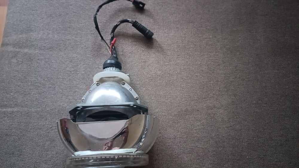 Продам Светодиодные BI-LED линзы AMS i3 3.0