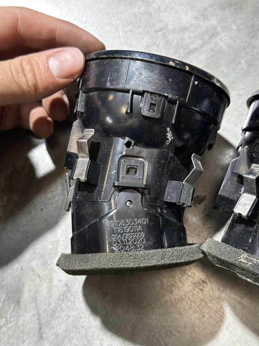 Воздуховод крутилка потоку  воздухозаборнік спрінтер Sprinter W907