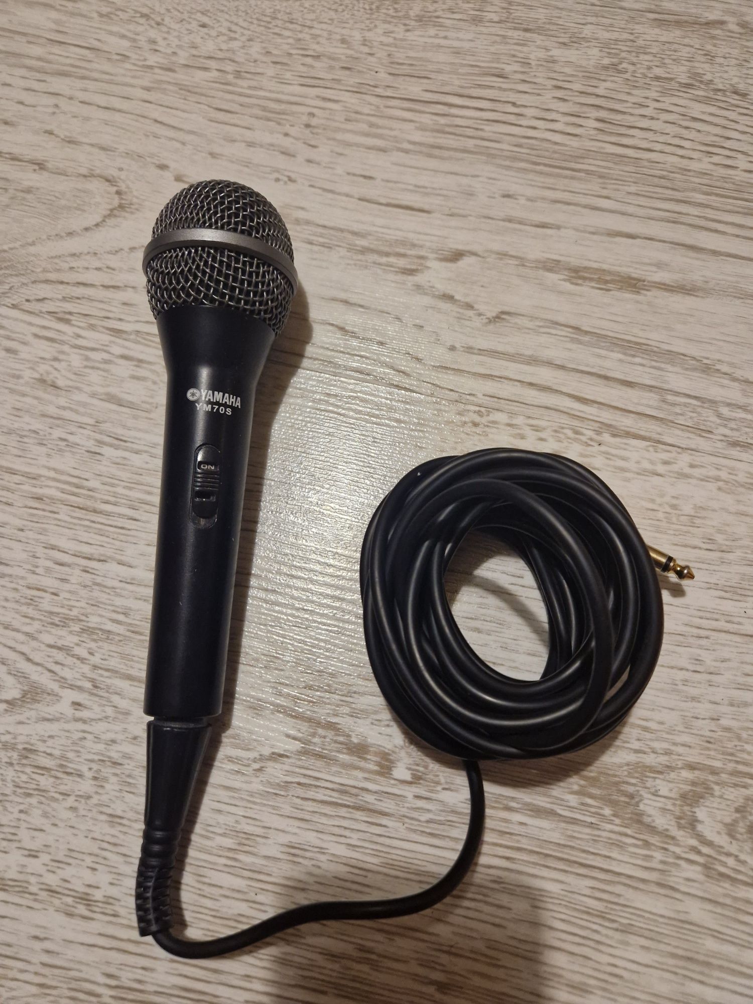 Mikrofon Yamaha YM70S