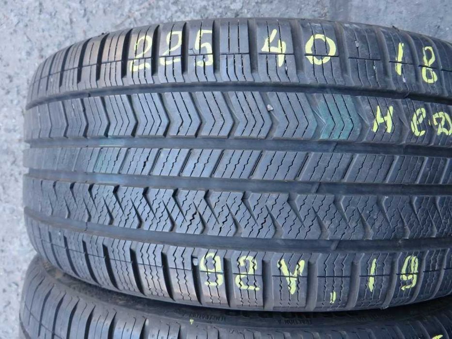 225/40 R18 92Y Vredestein Quatrac5 M+S 2штуки протектор 6.5-7 мм
