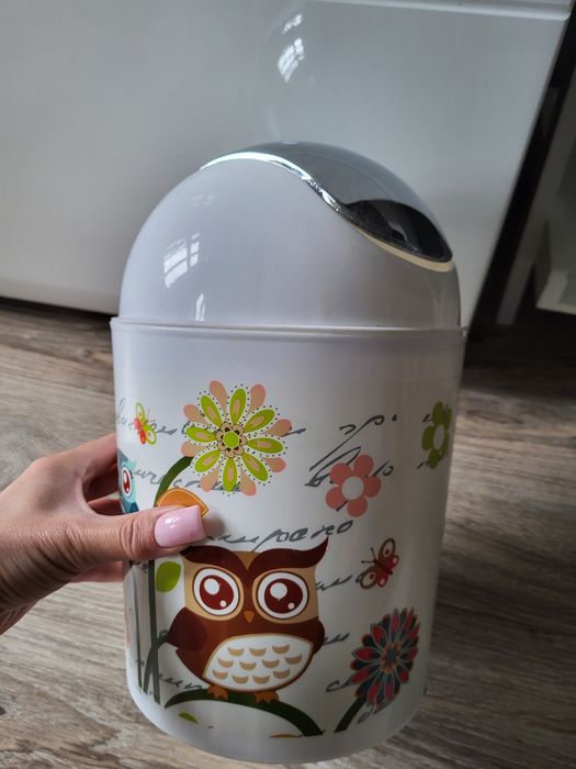 Kosz-kubełek na śmieci