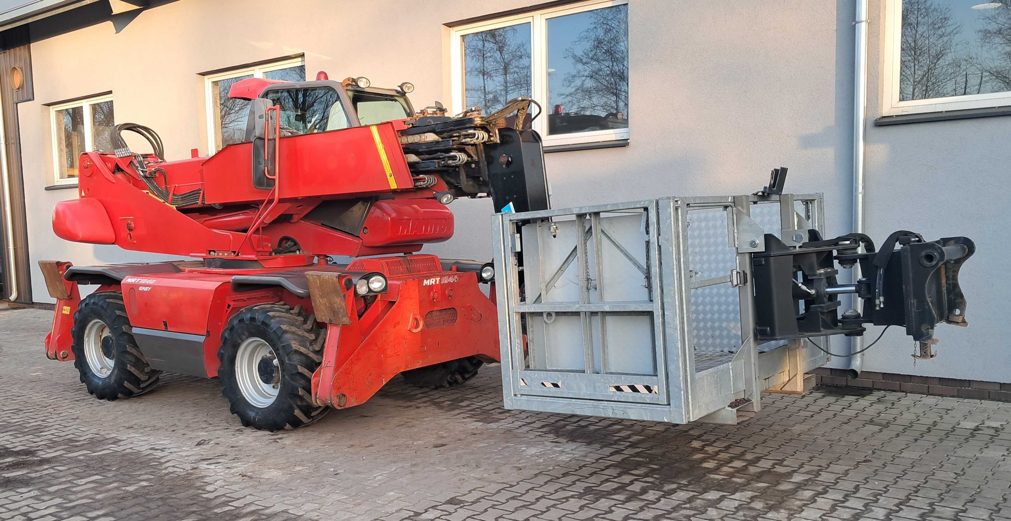 MANITOU MRT 1840 Easy Klima Ładowarka obrotowa ROTO Ster. Radiowe Kosz