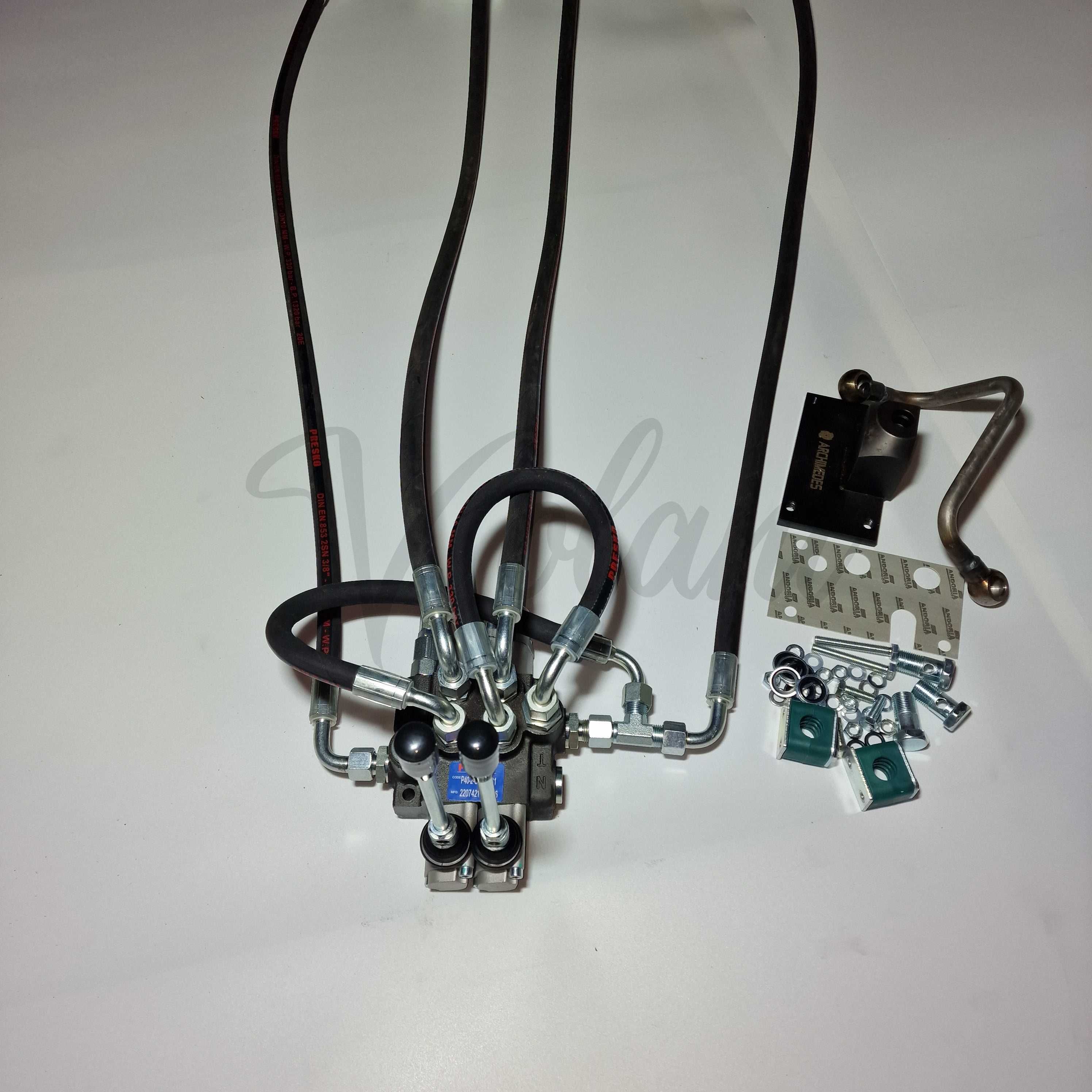 Rozdzielacz 2 Sekcyjny Hydrauliczny Ursus C-360 Zewnętrzny Do Wywrotu