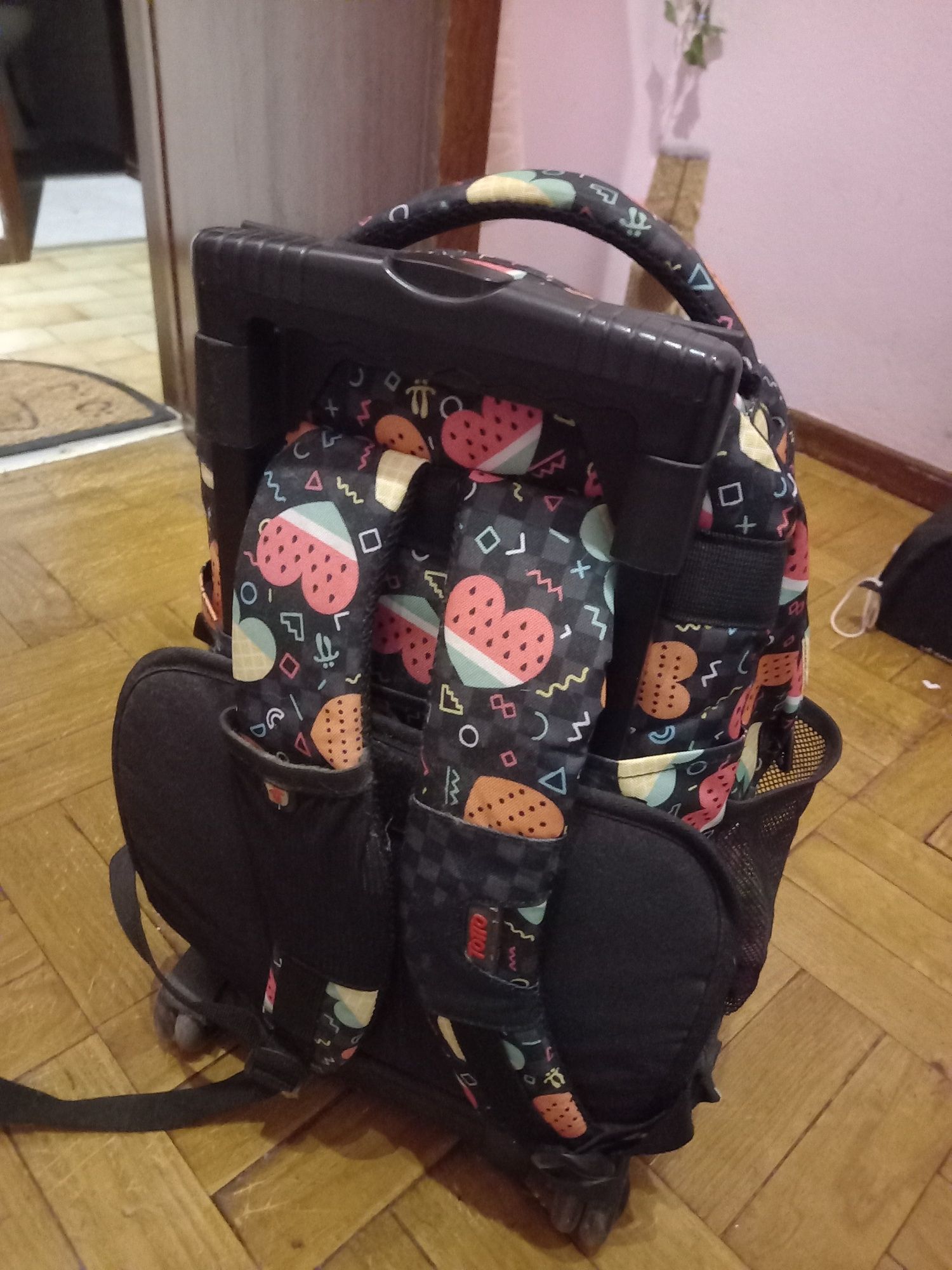 Mochila Totto semi-nova!