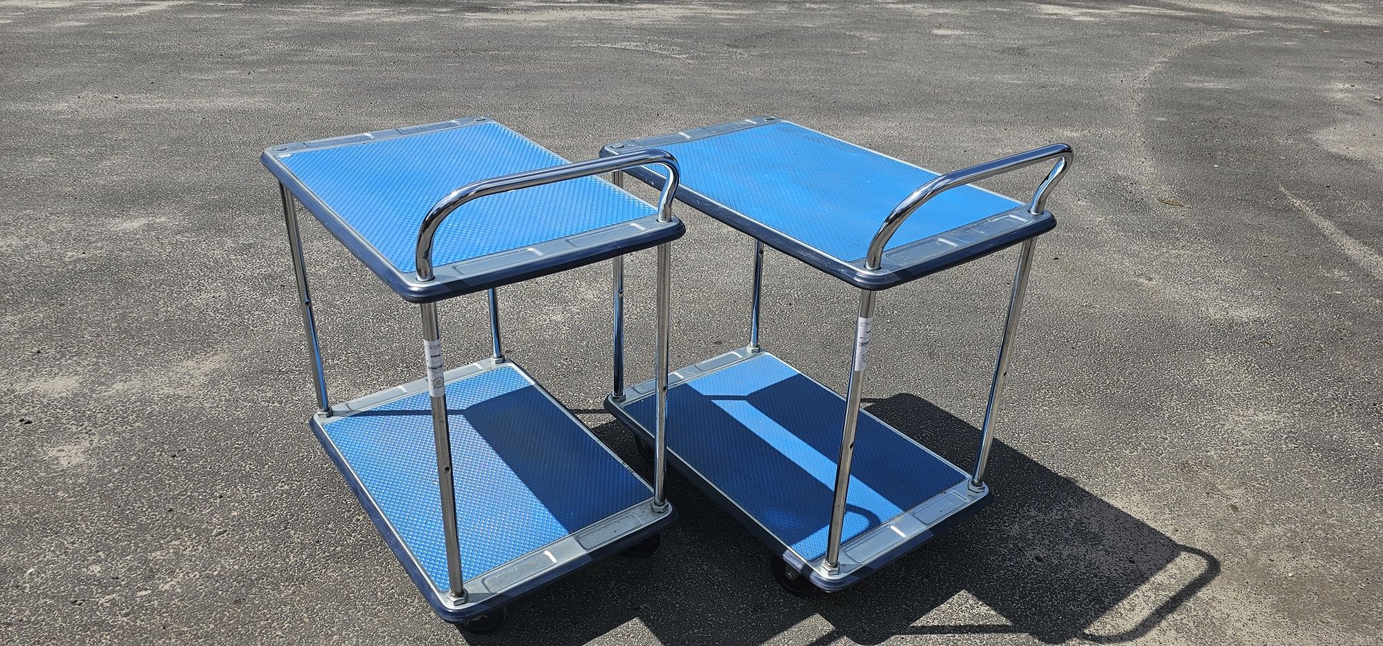 Wózek transportowy 2 półkowy z antyposlizgiem