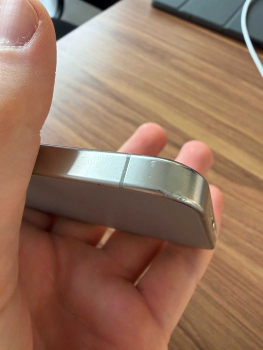 iPhone 15 Pro Max 256 GB Natural Titanium (87% батарея)