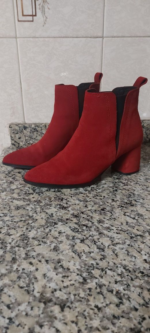 Botas como novas