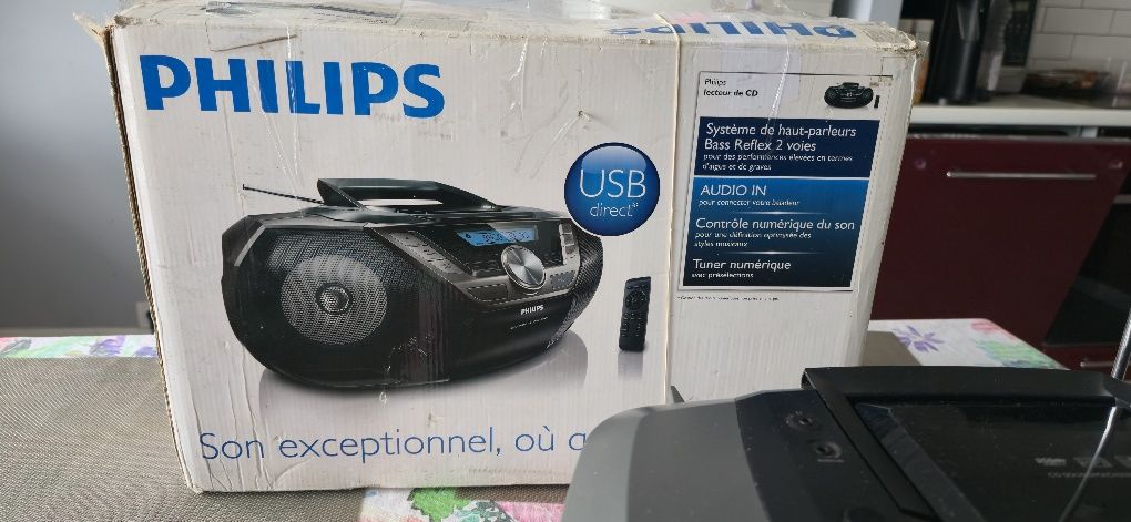 Radiomagnetofon PHILIPS AZ 780