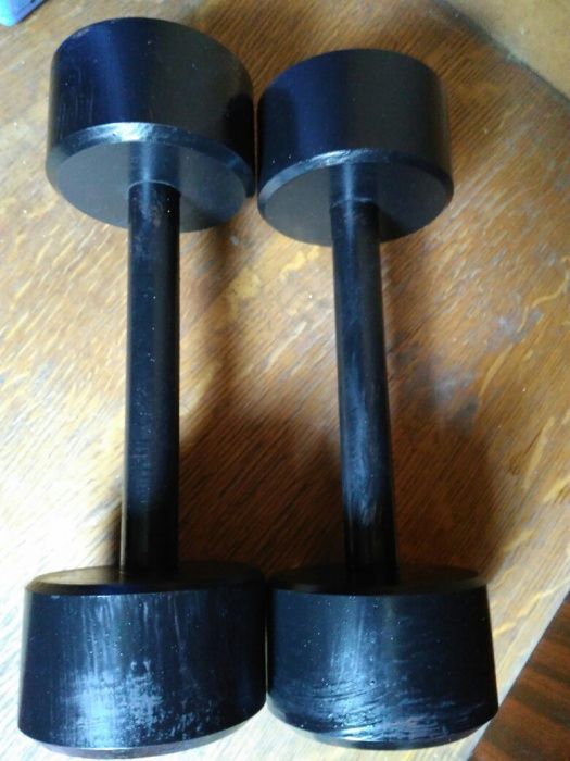 Гантель 11,8 кг в наличии 2 шт.