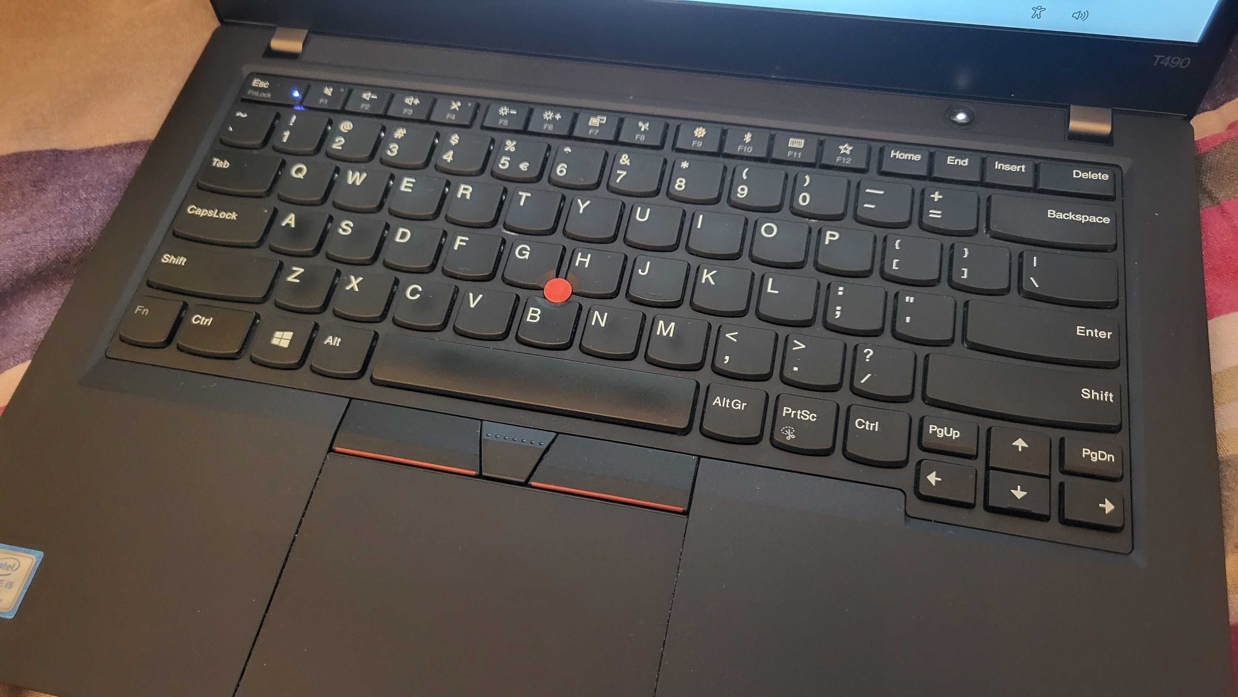 Lenovo ThinkPad T490 14" i5-8365U, 8GB RAM, 128 GB SSD
