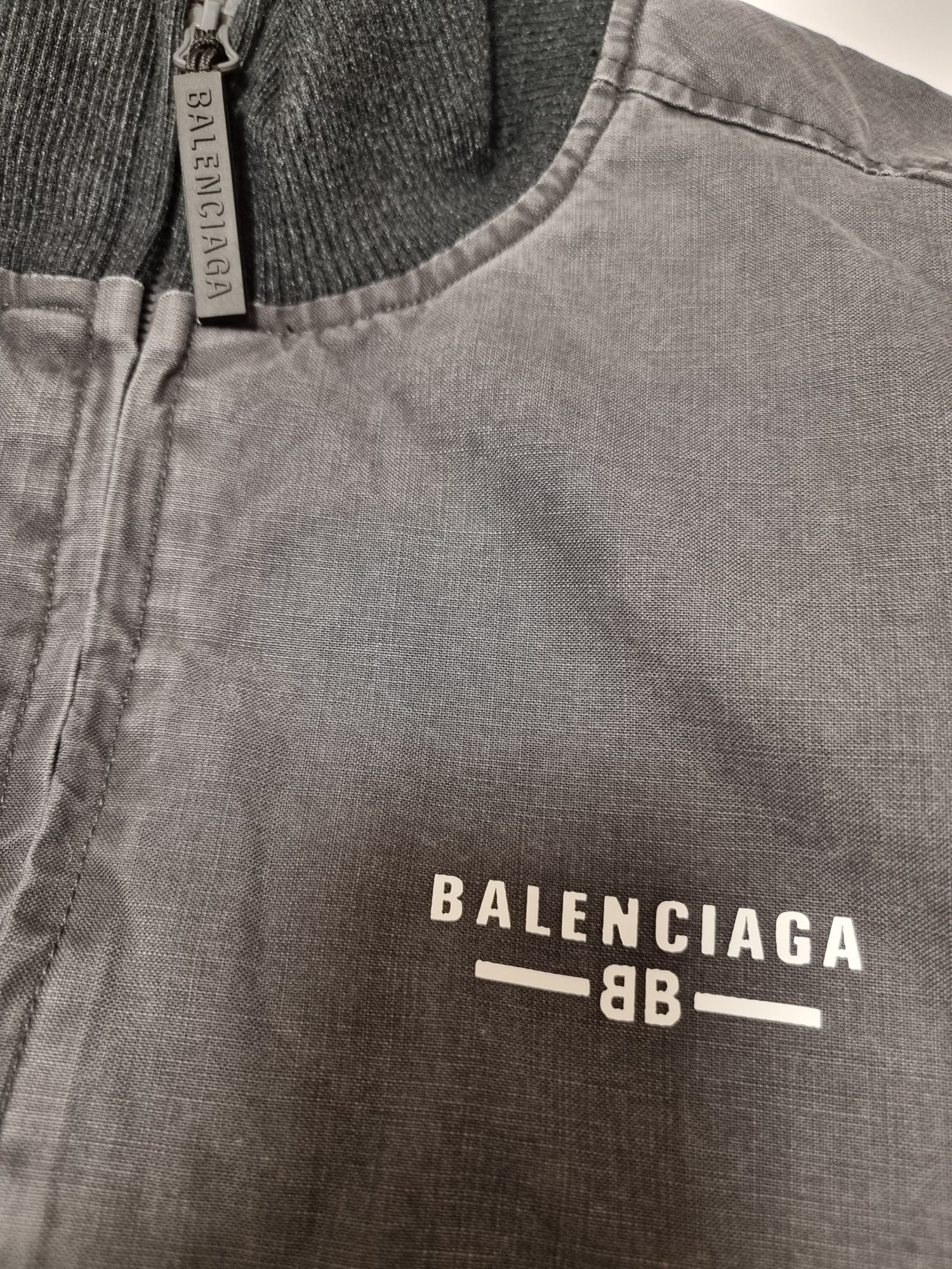 Balenciaga куртка бомбер л оверсайз