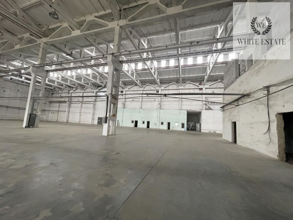 Склад з промисловою підлогою