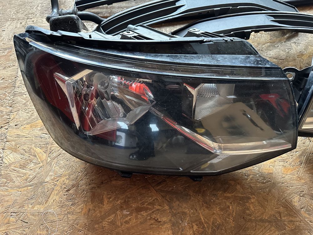 Kratki zderzaka VW Transporter T6  ’15-20r lampy H4