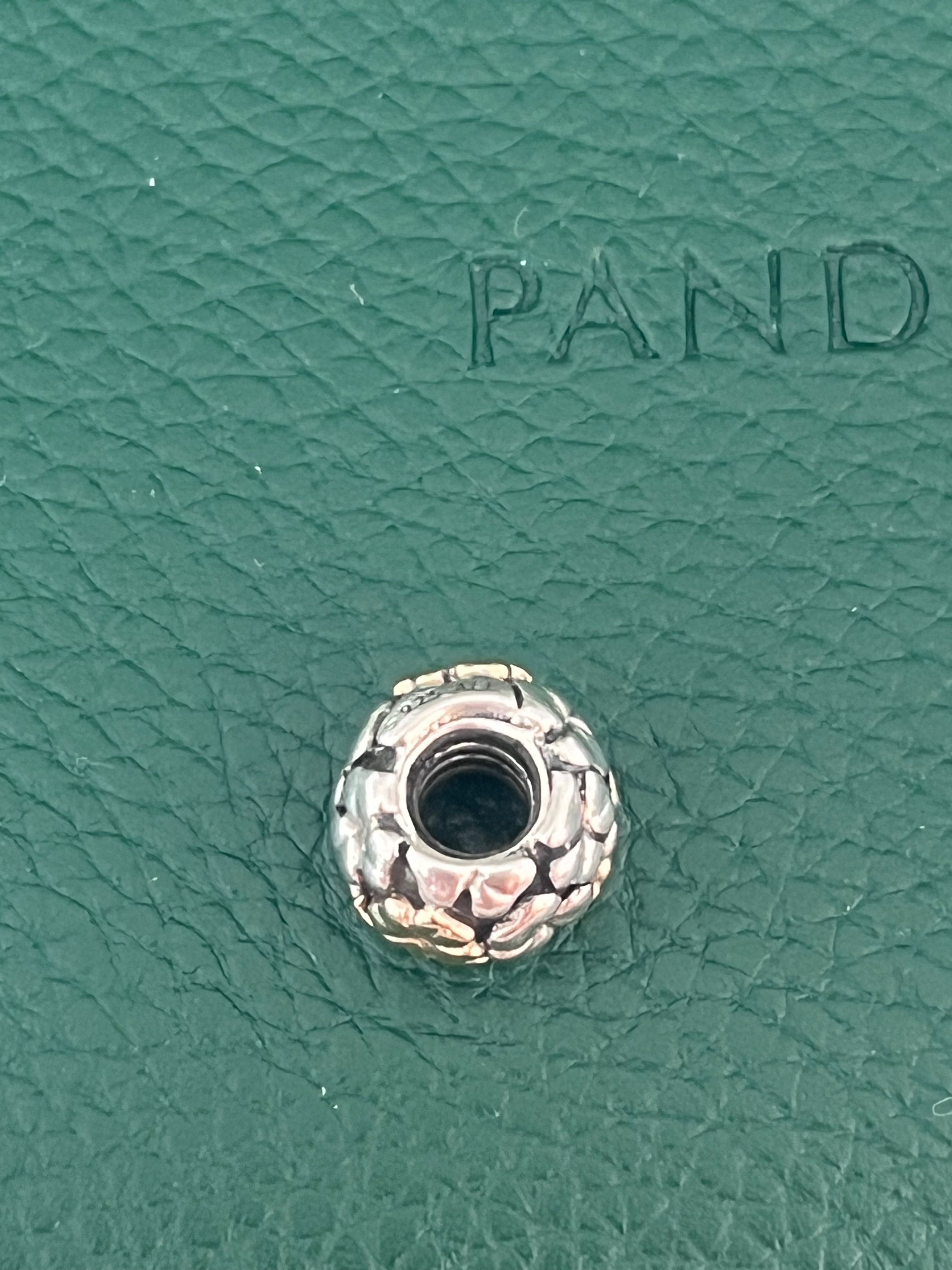 Charms Pandora TT koniczynka