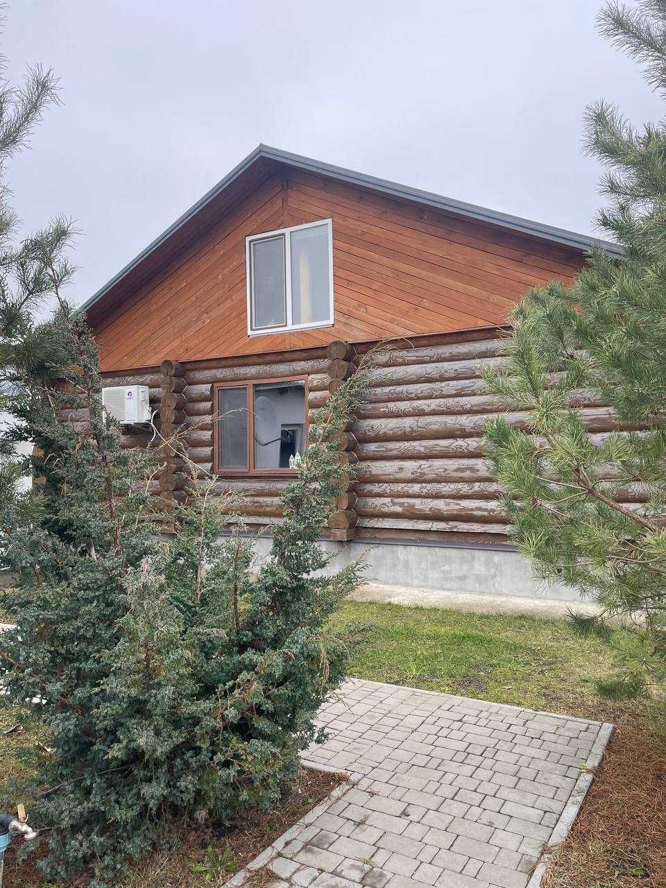 Продаж ділянки з двома будинками в селі Шпитьки, 214м2, без%