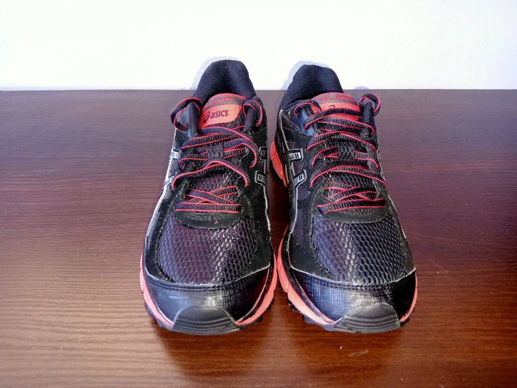 Asics Gel nr 37--23 cm