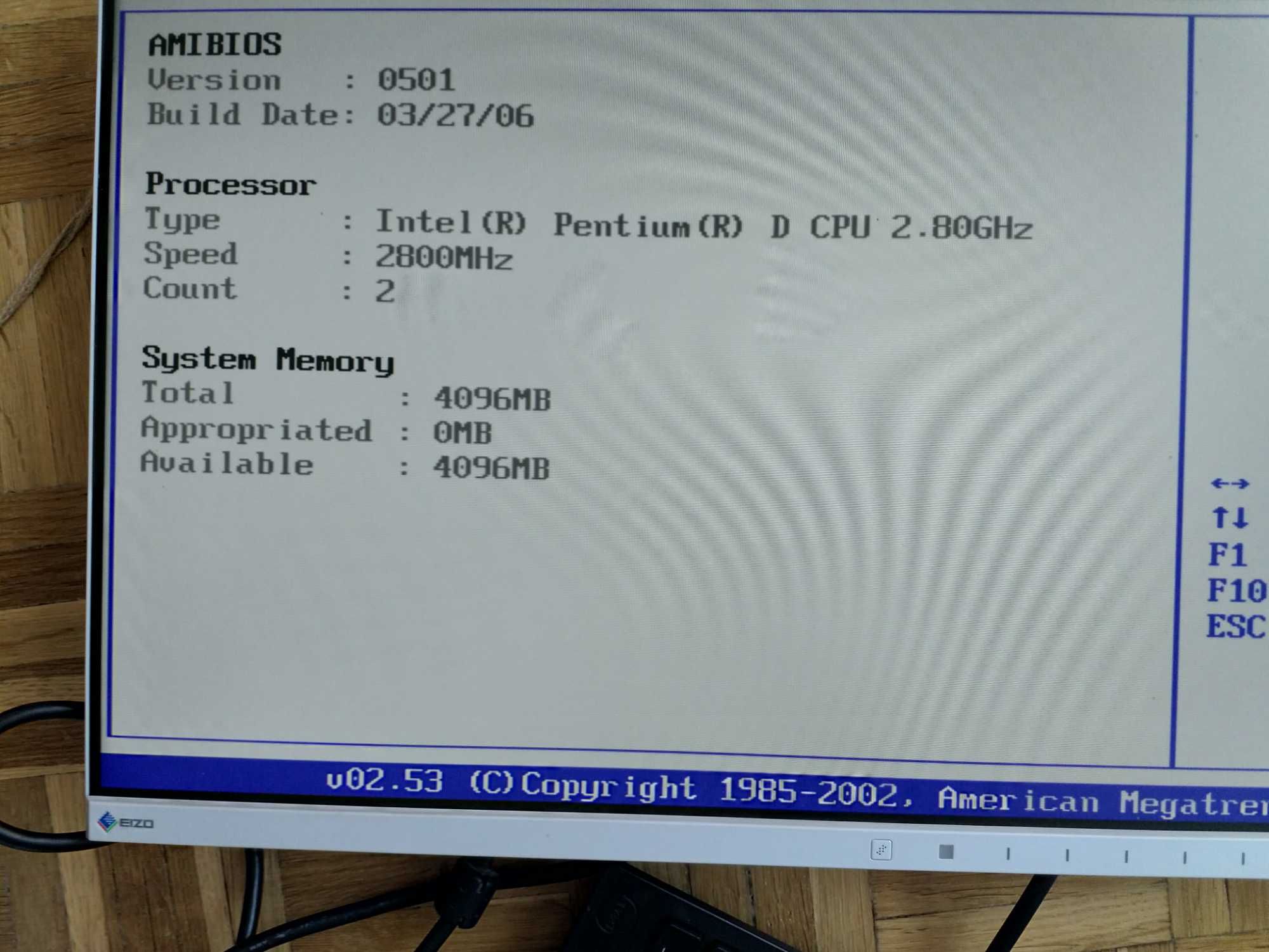 Stary komputer P5WD2, 4 GB, Pentium D CPU 2.80GHz, DVD nagrywarka