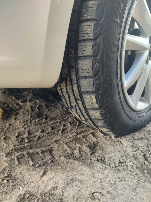 Продаю автомобіль сеат ібіця дуже економний та надійн автомобіль сеат