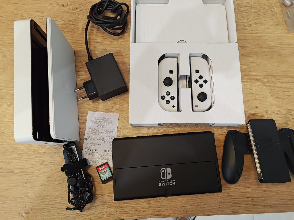 Konsola Nintendo Switch Oled super stan igła gwarancja komplet