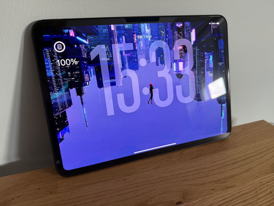 iPad Pro M4 11” 256GB Wi-Fi - Como Novo + Garantia Worten