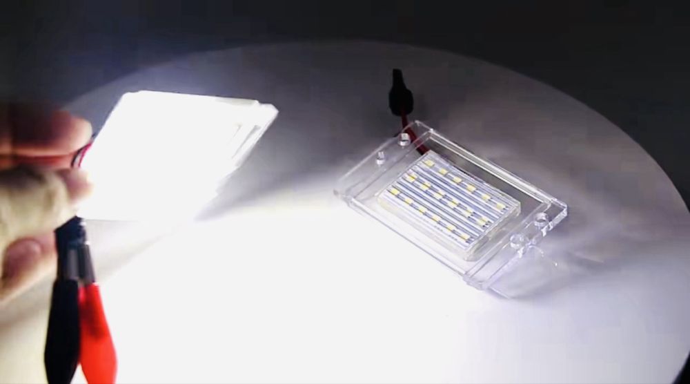 Подсветка номера Volvo 855 V70 XC вантажівок