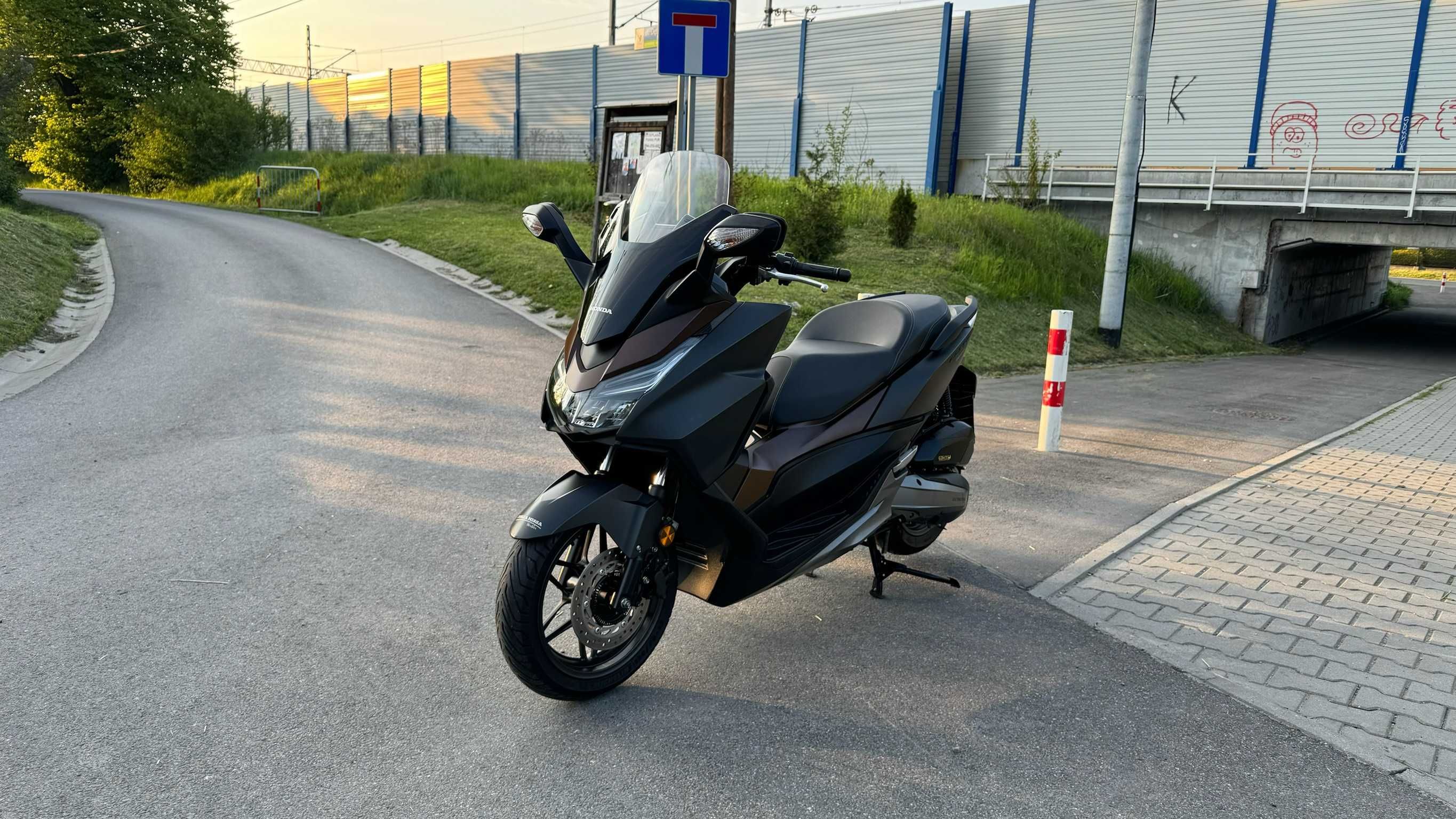 Honda FORZA NSS 125 cc 2017r abs led BARDZO ŁADNA inne w ofercie