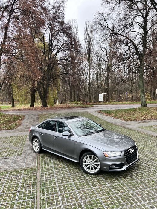 Продам Audi A4B8 S-line quatrro 2.0 tfsi в чудовому стані