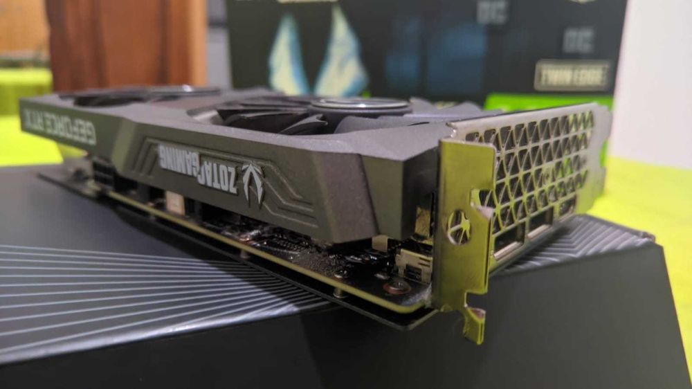 Placa Gráfica Zotac Gaming GeForce RTX 3050 Twin Edge OC 8GB GDDR6