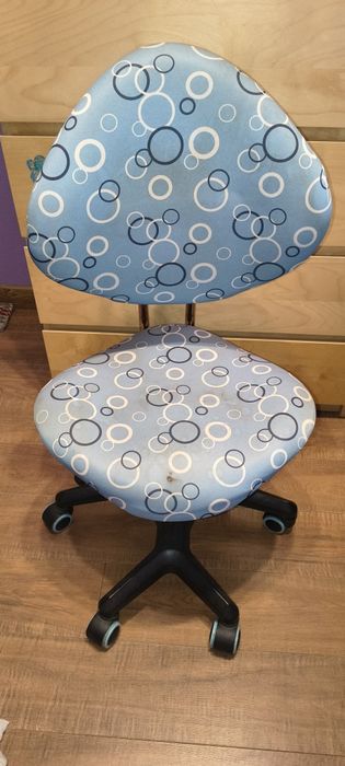 Krzesło regulowane do biurka