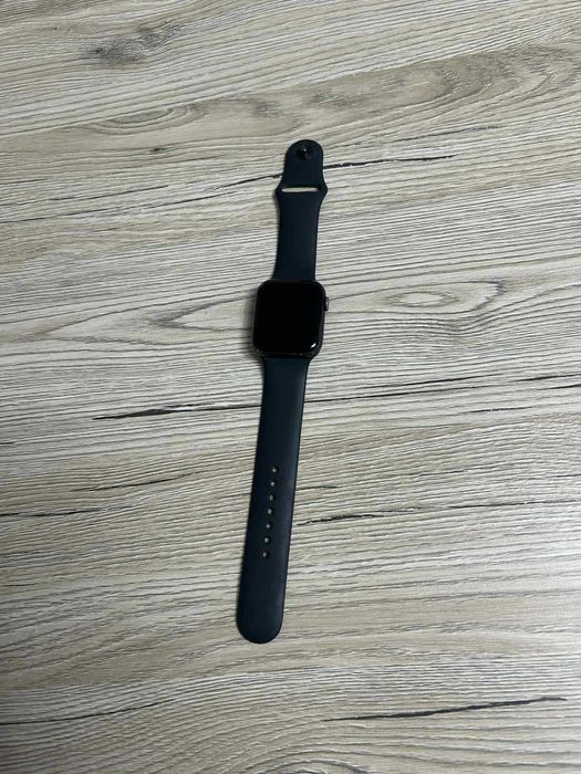 Apple Watch Series 5 44mm 87% kondycja baterii
