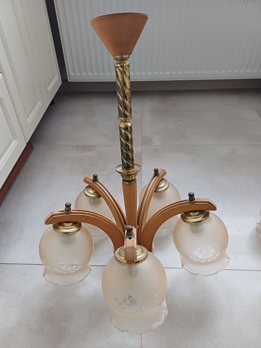 2 żyrandole 5 ramienne