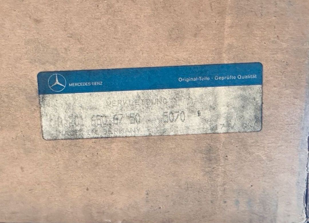 Vendo consola central em azul para mercedes w201