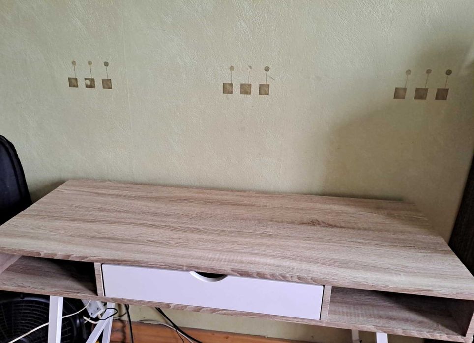 Toaletka/biurko z szufladką