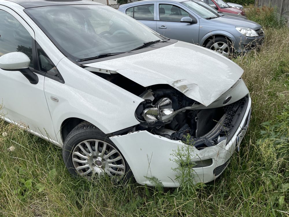 Fiat Punto Evo 1.4 Benzyna Uszkodzony