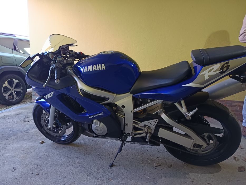 Yamaha YZF R6 2002