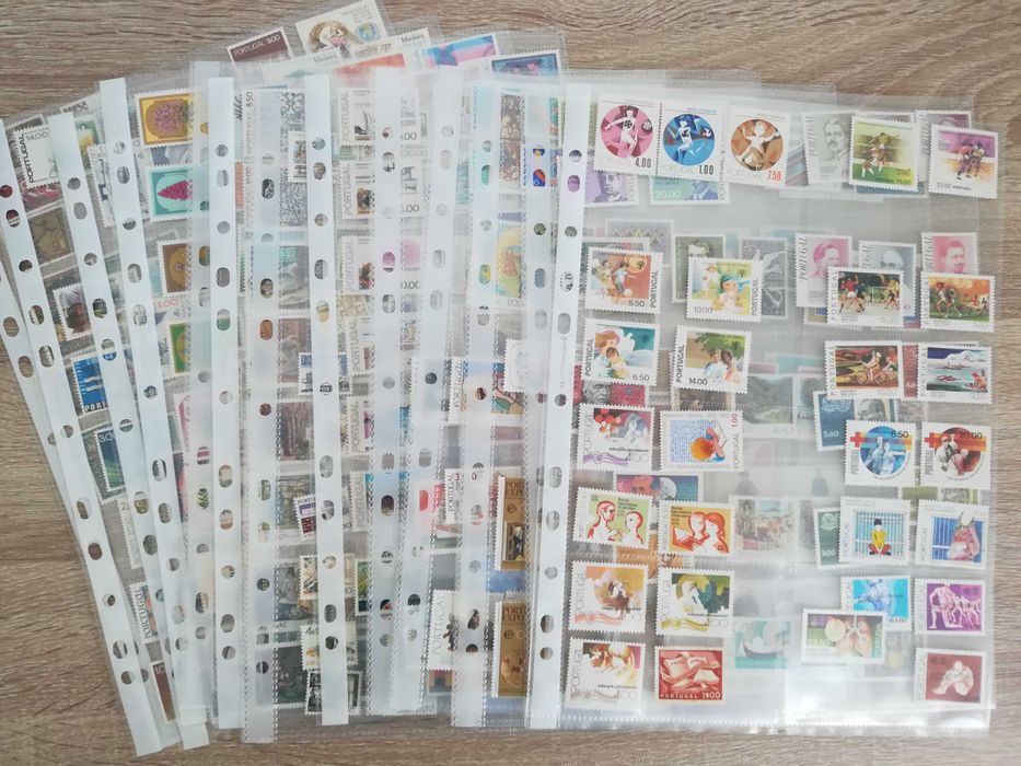 Conjunto de 340 selos de Portugal - Anos 60, 70 e 80