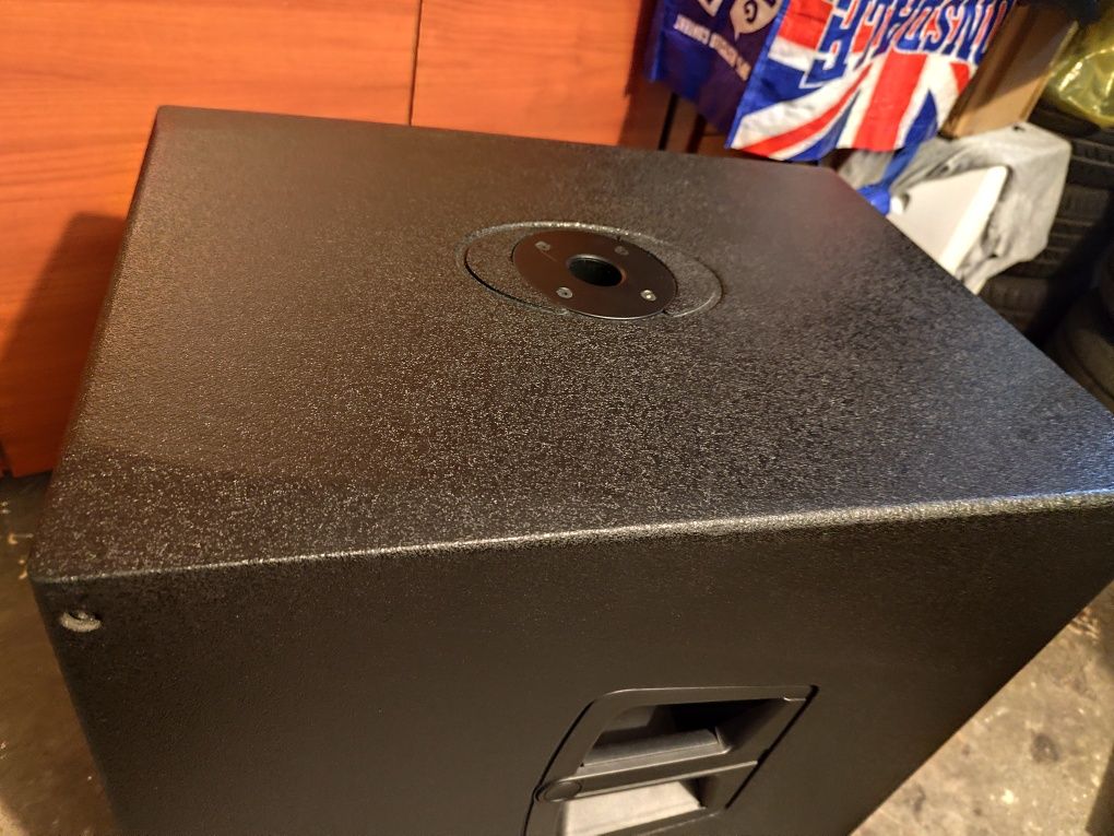 Subwoofer RCF ART 905AS 1000watt jak nowy
