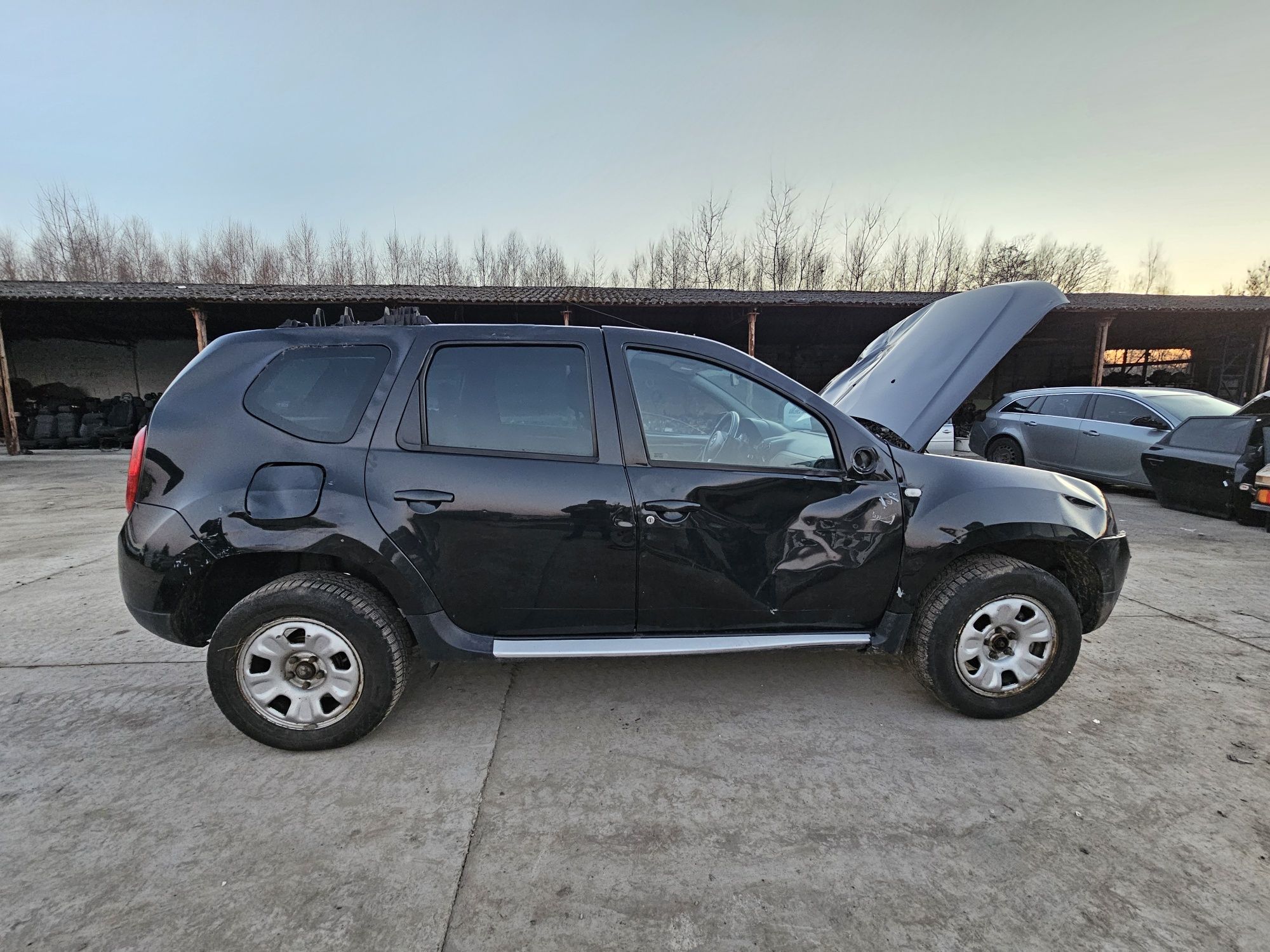 Dacia Daster I drzwi tył tylne lewe prawe nv676