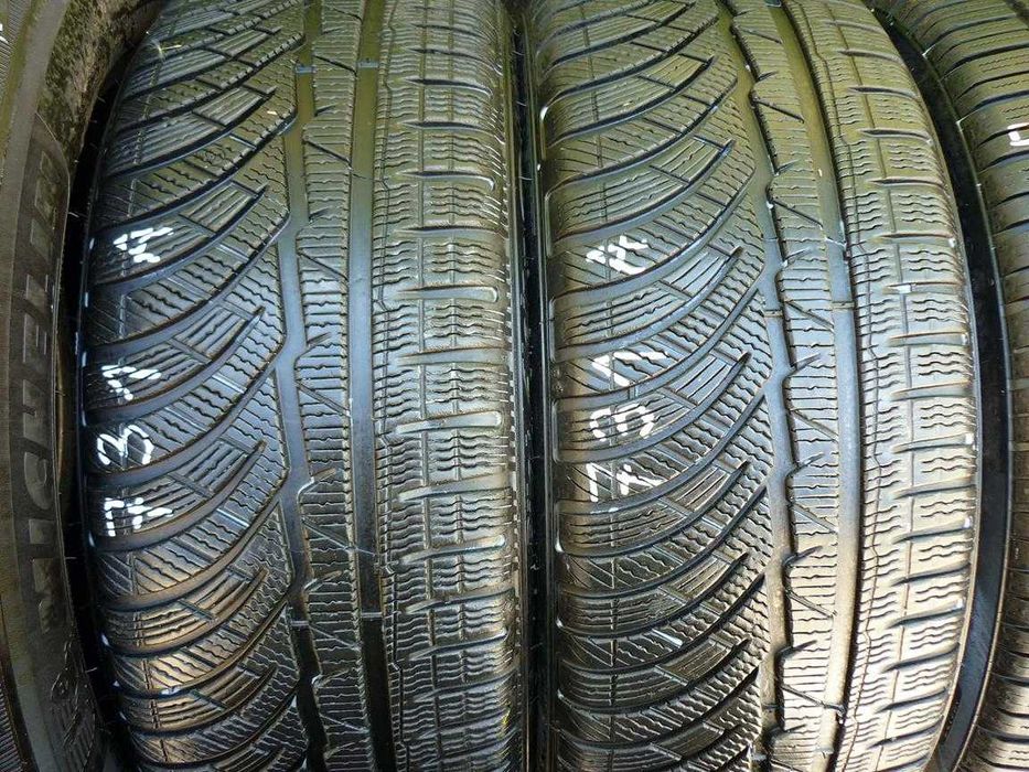 [731 A] 225/45/18 95V XL run flat MICHELIN PILOT ALPIN pa4
