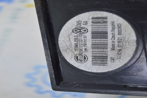 Комплект задних фонарей VW Multivan T6 16-19 LED (01) в плёнке 7E09452