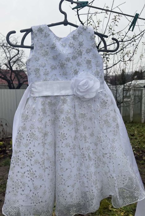 Плаття сніжинка продажа 3-5 років