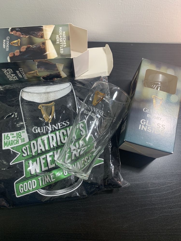 Guinness conjunto publicidade/merchandising novos