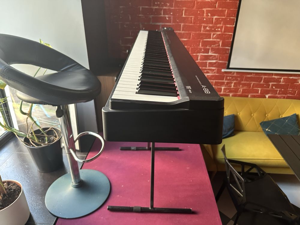 Roland A88 - pianino MIDI fortepianowy system młoteczków