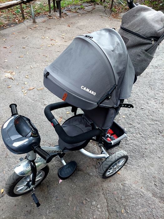 Велосипед триколісний TILLY CAYMAN (Тіллі Кайман) з пультом і посильон